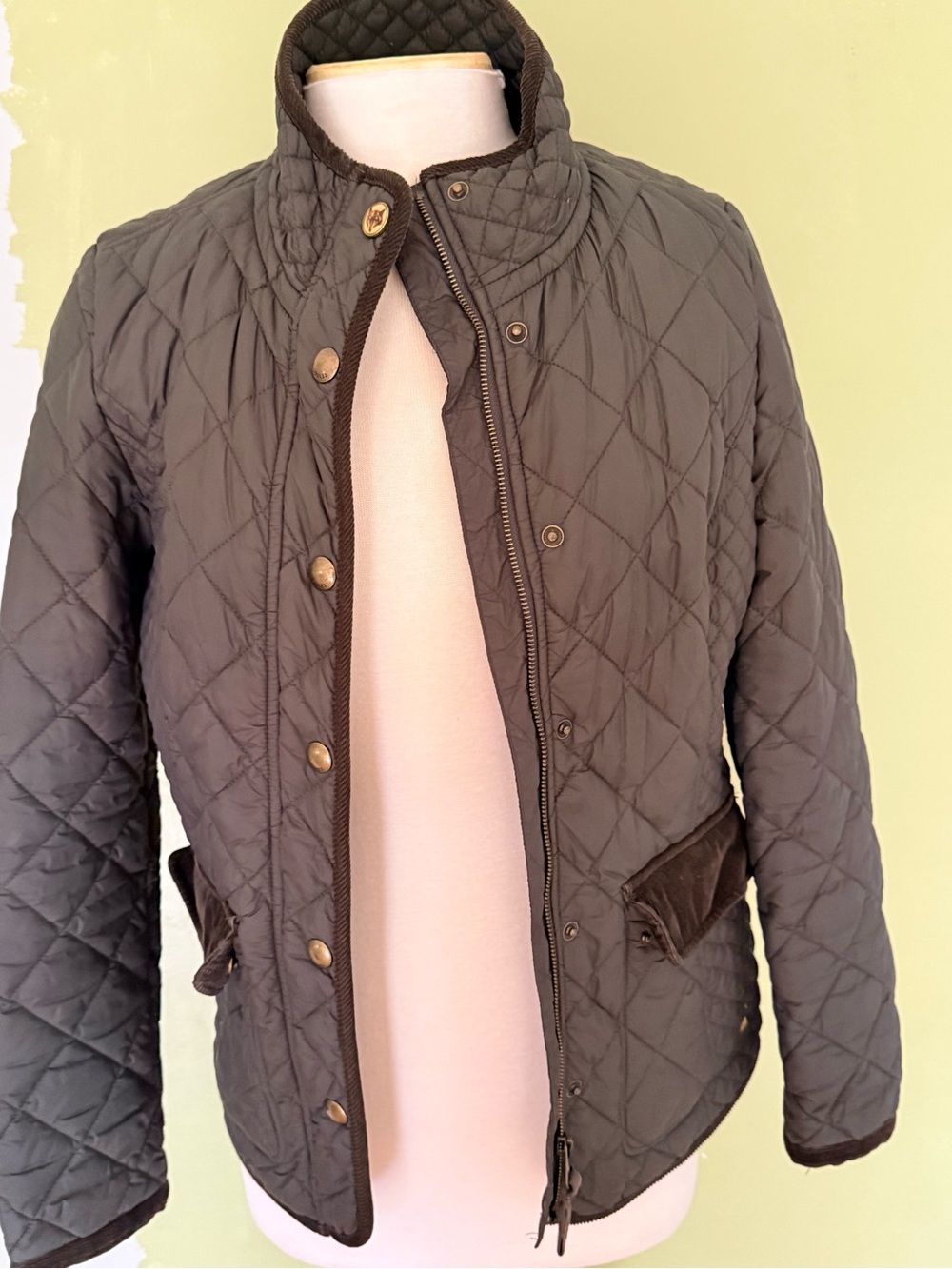 Joules Olive Quilted Puffer Jacket with corduroy trim